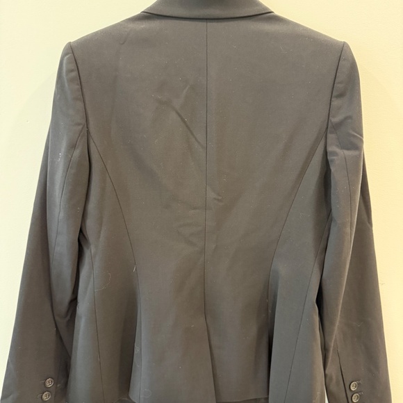 Theory - Black "Nichelle" Wool 2 Button Blazer Suit Jacket, Size 10 - Picture 3 of 4